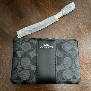Coach Wristlet - Black